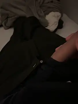 pignoufe online show from February 23, 11:49 pm