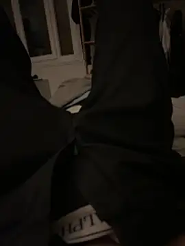 pignoufe online show from February 15, 11:03 pm