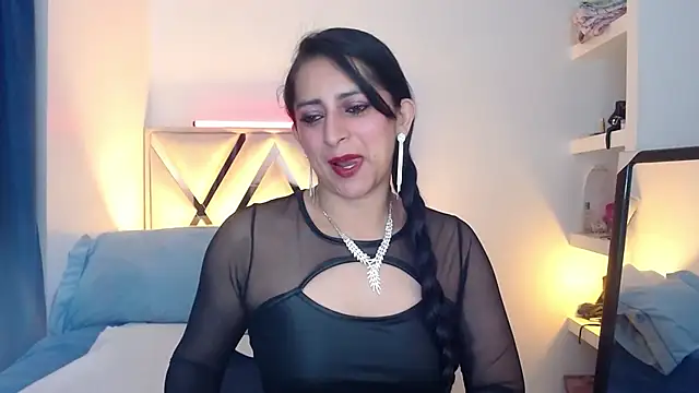 Snapshot of Andrea_Sexx_ chatting on October 6, 12:01 am Andrea Sexx online show from October 6, 12:01 am
