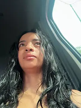 Laura fernandezII online show from November 5, 1:58 pm