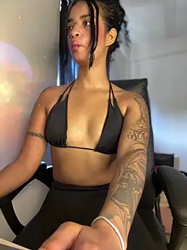 Laura fernandezII online show from March 16, 3:39 pm