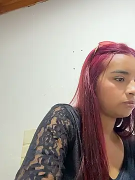 Laura fernandezII online show from January 17, 4:21 pm