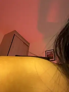 Laura fernandezII online show from March 20, 11:50 pm