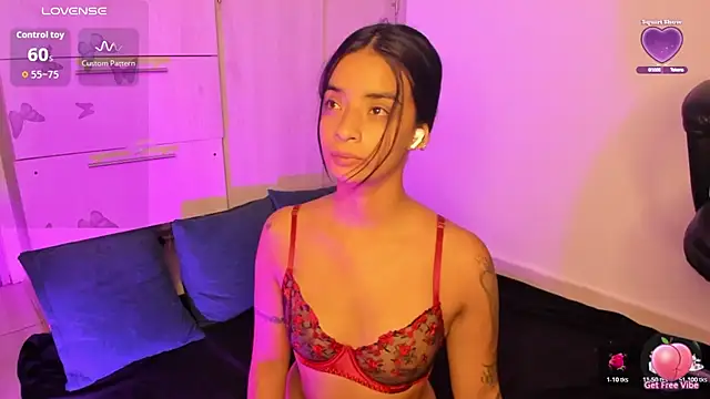 Laura fernandezII online show from March 24, 2:44 am