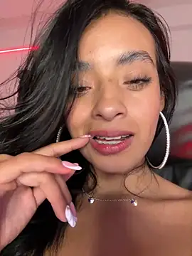 Laura fernandezII online show from September 27, 9:32 pm