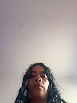 Laura fernandezII online show from November 3, 7:39 pm