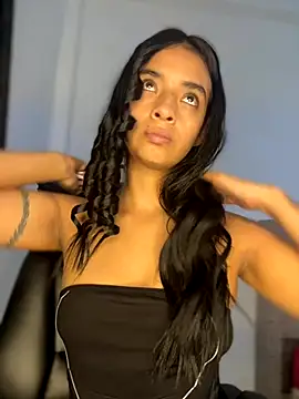 Laura fernandezII online show from October 16, 5:21 pm