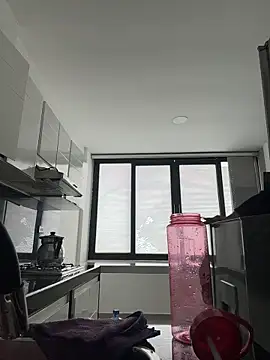 Snapshot of Laura_fernandezII chatting on February 23, 1:44 pm Laura fernandezII online show from February 23, 1:44 pm