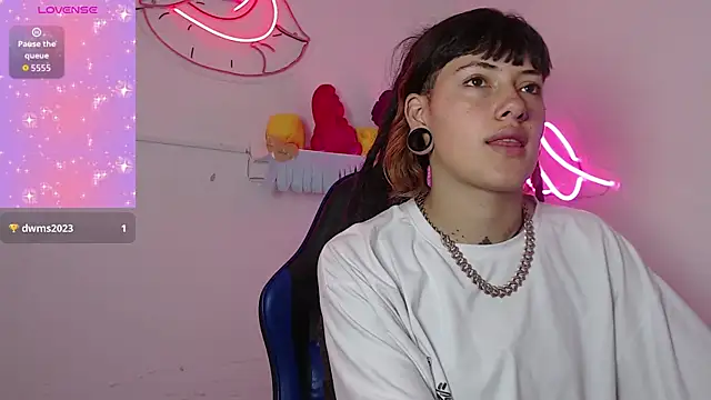  sharlotte777 online show from December 1, 2:18 pm