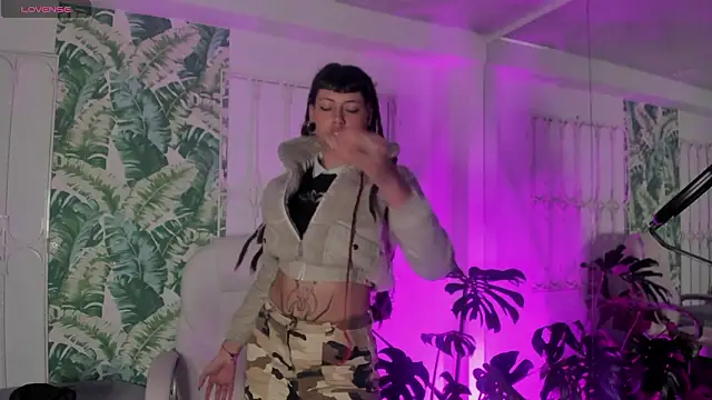  sharlotte777 online show from February 11, 1:00 pm