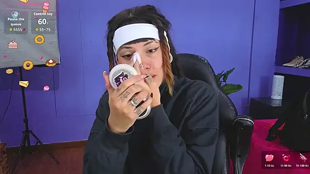  sharlotte777 online show from October 21, 1:43 pm