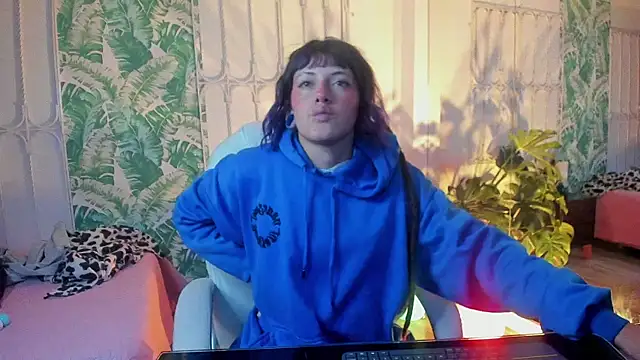  sharlotte777 online show from January 12, 4:19 am