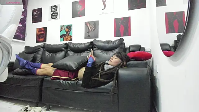  sharlotte777 online show from October 2, 3:37 pm