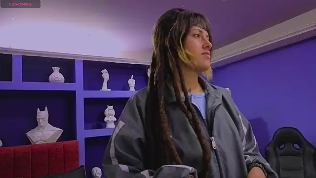  sharlotte777 online show from April 13, 2:10 pm