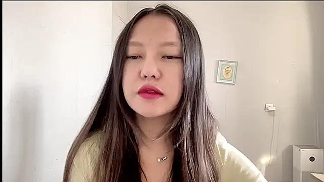 Risalynn online show from March 4, 3:22 am