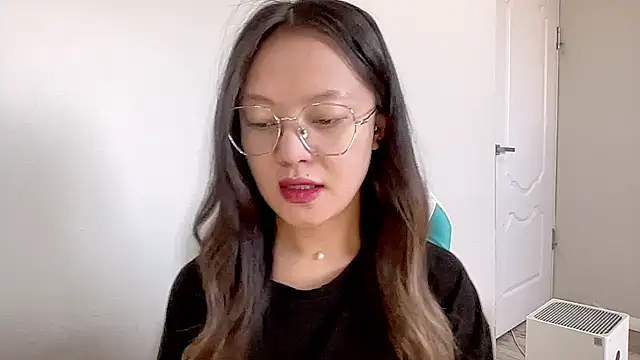 Risalynn online show from January 24, 3:43 am