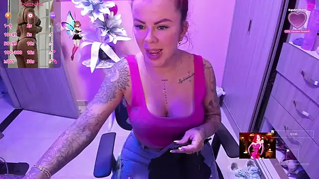 Snapshot of KAROL_MILF chatting on October 2, 12:47 am KAROL MILF online show from October 2, 12:47 am