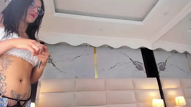 Princess Violett online show from March 7, 1:38 pm