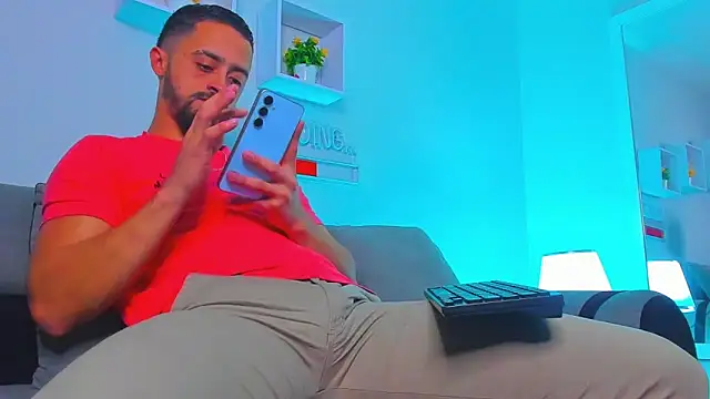 MAXIMUS MASTE3 online show from February 25, 11:48 pm