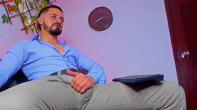 MAXIMUS MASTE3 online show from December 14, 1:17 pm