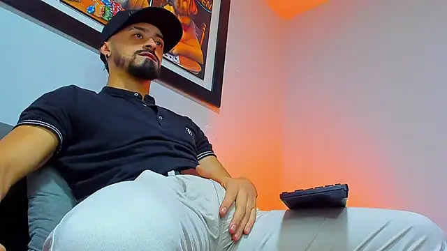 MAXIMUS MASTE3 online show from October 24, 9:58 pm