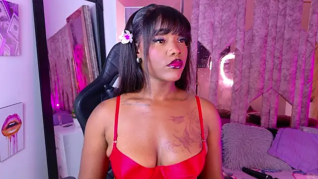 SarahBrunet online show from March 11, 1:21 am