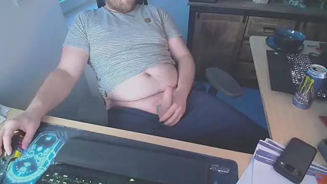 Currycake online show from January 16, 4:11 pm