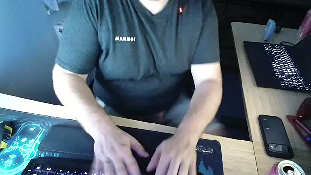 Currycake online show from July 17, 7:33 pm