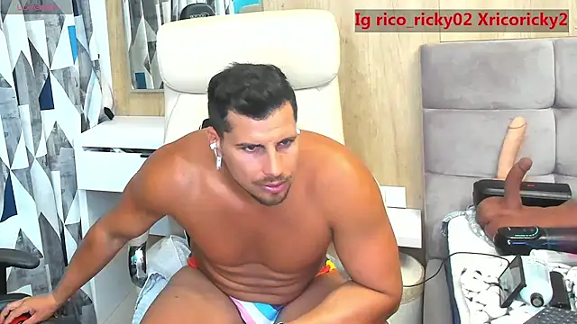 Snapshot of rico_ricky chatting on July 7, 9:24 am rico ricky online show from July 7, 9:24 am