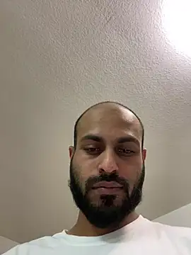 islandvybee55 online show from January 31, 11:45 pm