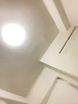 islandvybee55 online show from March 14, 4:43 am