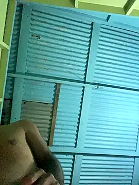 islandvybee55 online show from December 16, 5:00 am