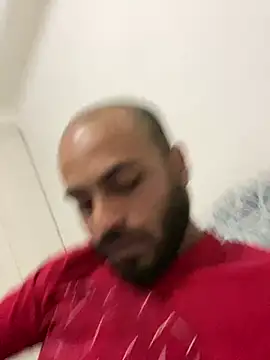 islandvybee55 online show from February 27, 2:03 am