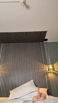 MiaPetit  online show from December 19, 7:05 pm