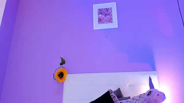 Charlotte11-11 online show from November 3, 3:48 pm