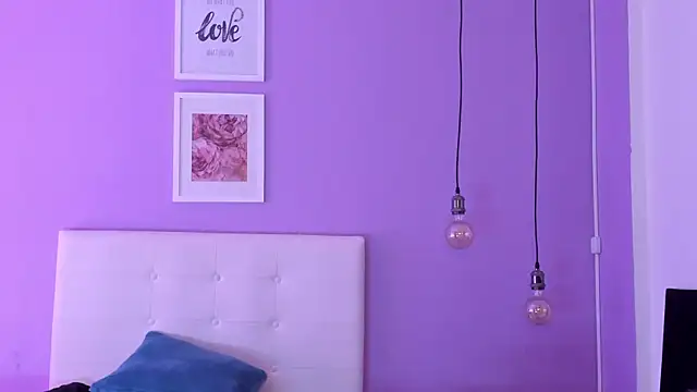 Charlotte11-11 online show from March 1, 9:15 pm