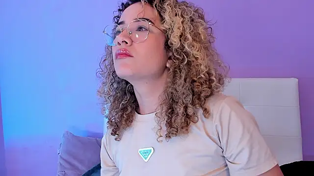 Charlotte11-11 online show from January 7, 7:52 pm