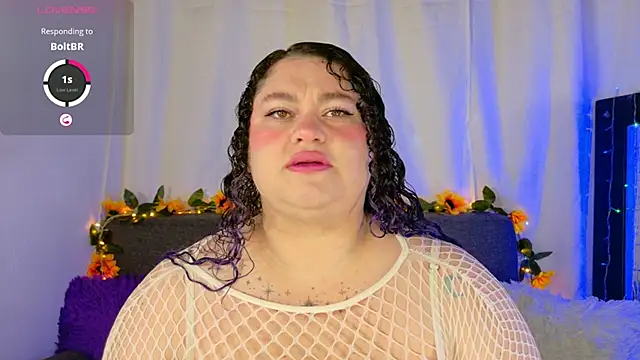 lunitaa0 online show from February 7, 2:41 am