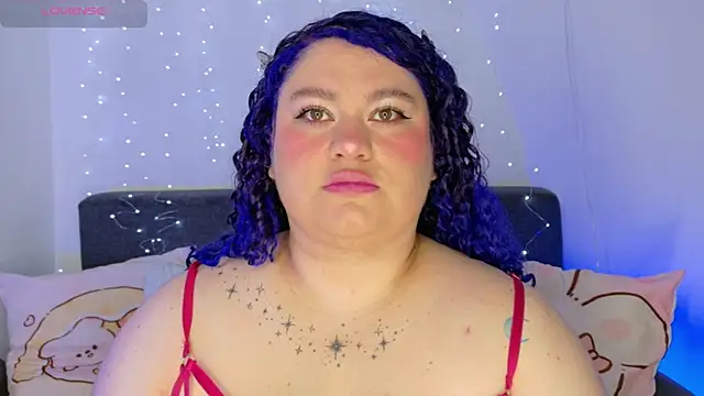 lunitaa0 online show from April 4, 3:46 am