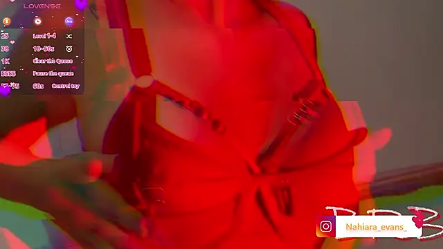 Snapshot of NahiaraEvans_ chatting on February 20, 6:26 am NahiaraEvans online show from February 20, 6:26 am