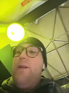 ErPumas126 online show from December 2, 7:33 pm