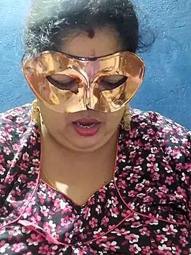Snapshot of tamilthanushri chatting on March 9, 11:14 am tamilthanushri online show from March 9, 11:14 am