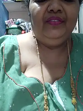 tamilthanushri online show from April 23, 6:20 pm