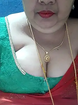 Snapshot of tamilthanushri chatting on September 26, 7:15 am tamilthanushri online show from September 26, 7:15 am