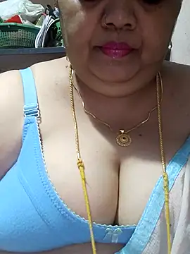 Snapshot of tamilthanushri chatting on October 5, 8:43 pm tamilthanushri online show from October 5, 8:43 pm