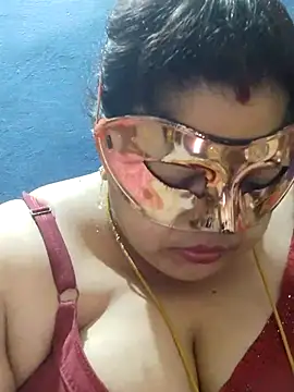 Snapshot of tamilthanushri chatting on March 21, 3:35 pm tamilthanushri online show from March 21, 3:35 pm