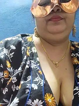 Snapshot of tamilthanushri chatting on March 8, 6:05 pm tamilthanushri online show from March 8, 6:05 pm
