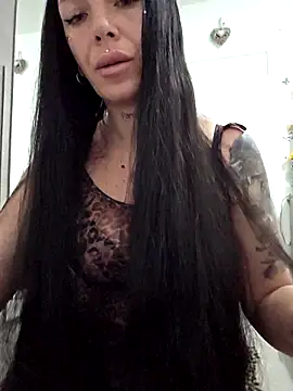 Snapshot of cicciolina chatting on April 15, 11:59 am cicciolina online show from April 15, 11:59 am