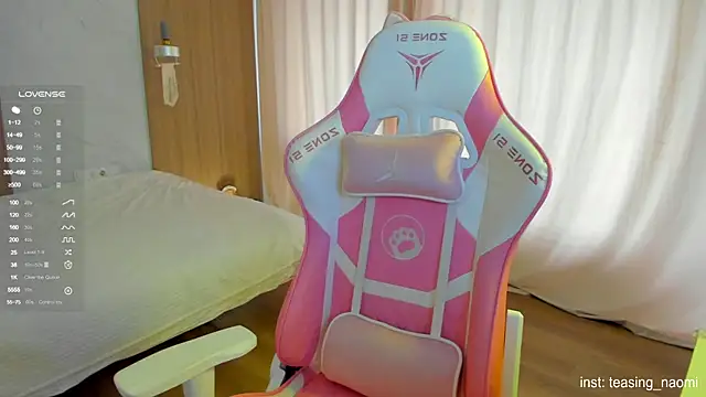 aesthetics  tease online show from October 28, 6:12 am