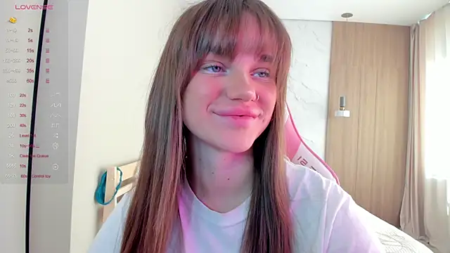 aesthetics  tease online show from October 20, 3:19 am